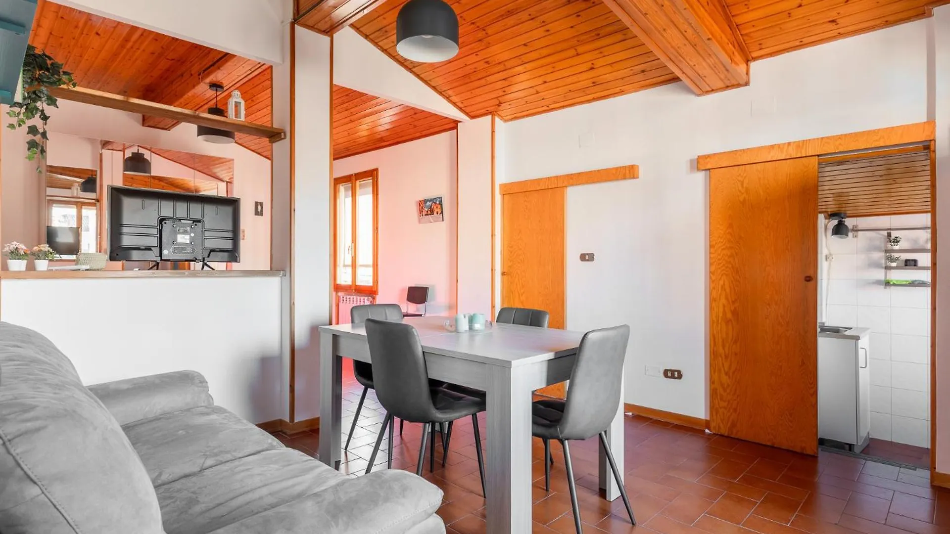 Social Costa-Holiday & Business Apartment Bologna
