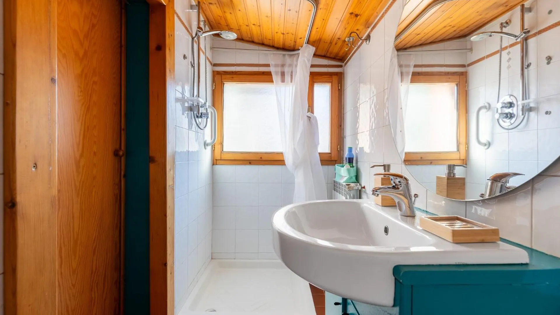 Social Costa-Holiday & Business Apartment Bologna